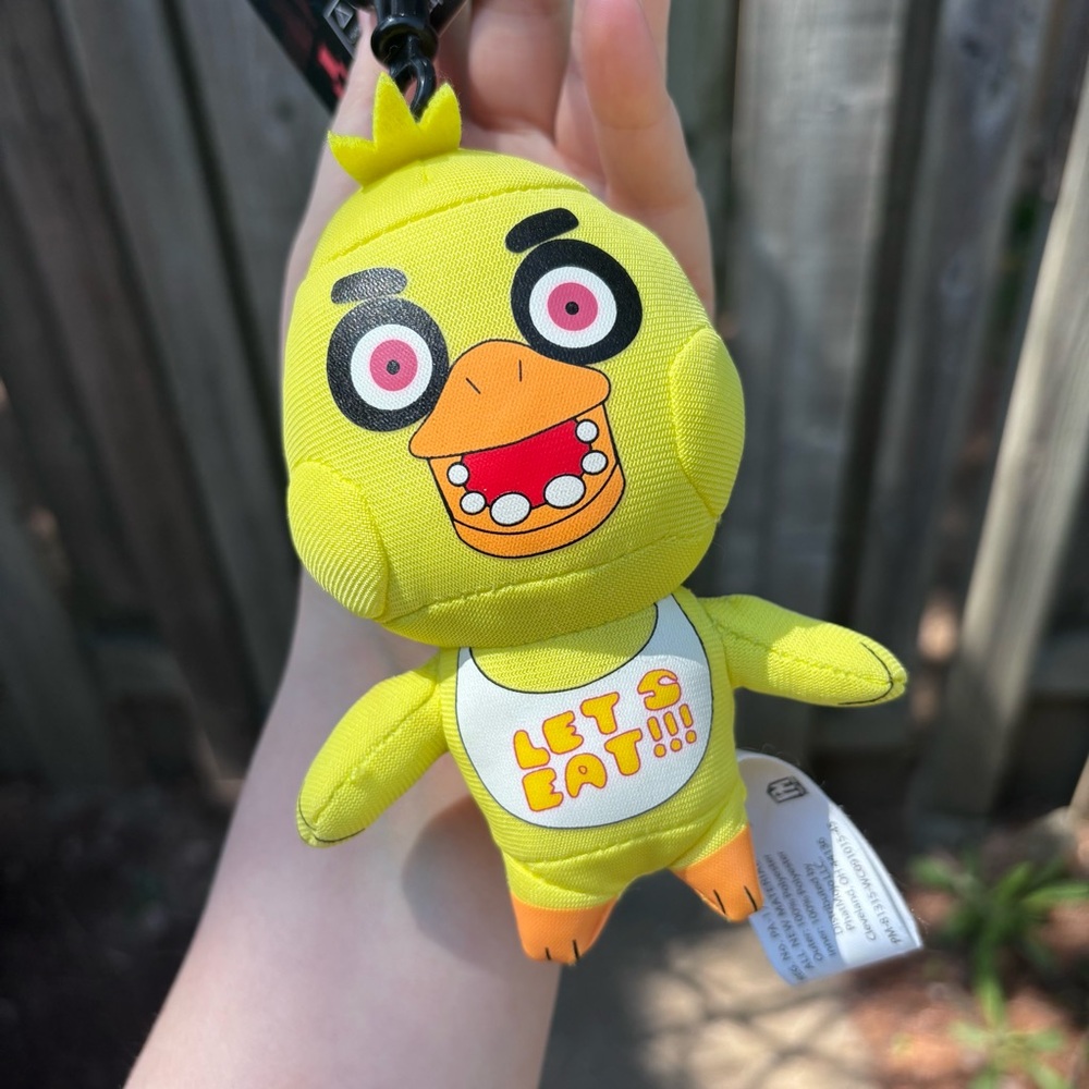Five Nights At Freddy’s Chica Collector Plush Clip